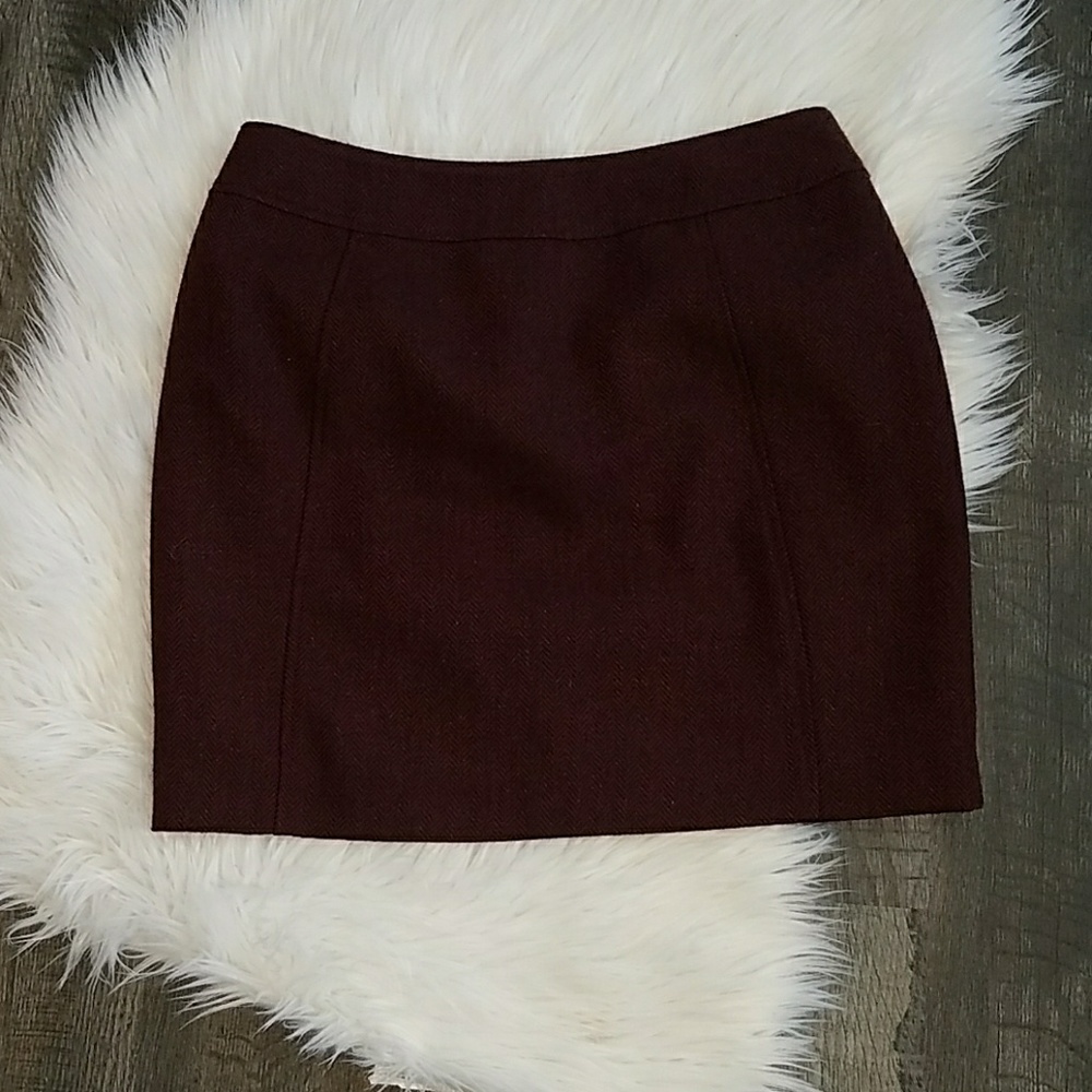 Above the knee pencil skirt